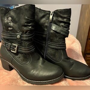 Spring Step Boisa Black water-resistant vegan leather boots shock resist heals